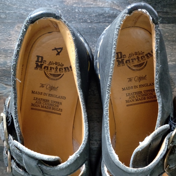 Vtg Dr. Martens 8065 Mary Jane Black Leather Shoes Made In England UK 7 US 9 - Picture 5 of 15